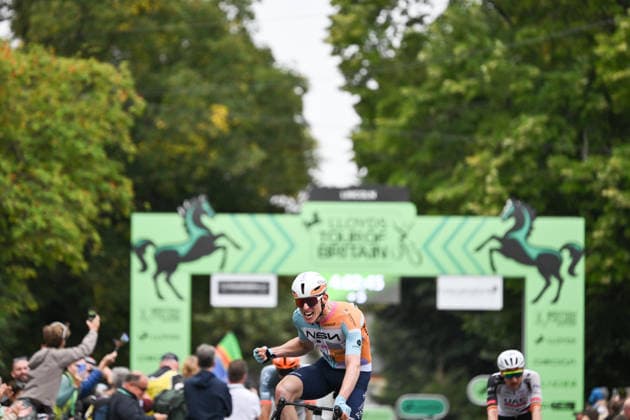 2026 Lloyds Tour of Britain Men Picture by Zac Williams SWpix.com - 02 09 2026 - Cycling - UCI ProSeries - 2026 Lloyds Tour of Britain Men - Stage 1: Lincoln to Lincoln (182.5km) - Winner of Stage 1, Lewis Askey (NSN Cycling Team) celebrates Cycling Copyright: x xSWpix.comx(t axPhotographyxHubxLtd)xZacxWilliams SWpix.comx SWP-3030-21830