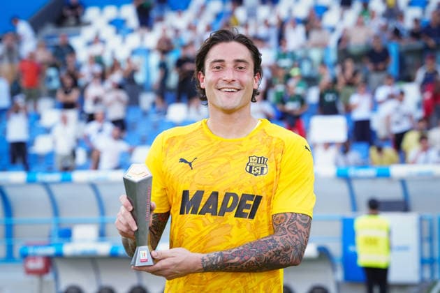 SassuoloÕs Stefano Turati Player of the match at the end of the Round of 16 of Frecciarossa Italian Cup 2026 2027 match between Sassuolo and Frosinone at Mapei Stadium Cittˆ del Tricolore - Soccer - Reggio Emilia, Italy - Wednesday September 2, 2026  Copyright: xMassimoxPaolone LaPressex