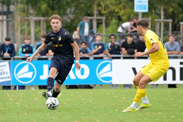 Gabriel Koertge Corral (TSV Ehningen), No. 9, in a tackle with Marius Uhl (SG Sonnenhof Großaspach), No. 19; TSV Ehningen vs. SG Sonnenhof Großaspach, Soccer, DB Regio wfv Cup Round of 16, 2026–2027 season, September 2, 2026, TSV Ehningen vs. SG Sonnenhof Großaspach, soccer, DB Regio wfv Cup Round of 16, 2026–2027 season, September 2, 2026, Ehningen Copyright: xEibner-Pressefotox EP_TBR