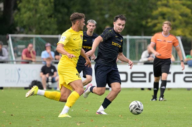 Egemen Sarikaya (TSV Ehningen), 10 a.m., battling for the ball against Luca Damiano Molinari (SG Sonnenhof Großaspach), 21 TSV Ehningen vs. SG Sonnenhof Großaspach, soccer, DB Regio wfv Cup Round of 16, 2026–2027 season, September 2, 2026, TSV Ehningen vs. SG Sonnenhof Großaspach, soccer, DB Regio wfv Cup Round of 16, 2026–2027 season, September 2, 2026, Ehningen Copyright: xEibner-Pressefotox EP_TBR