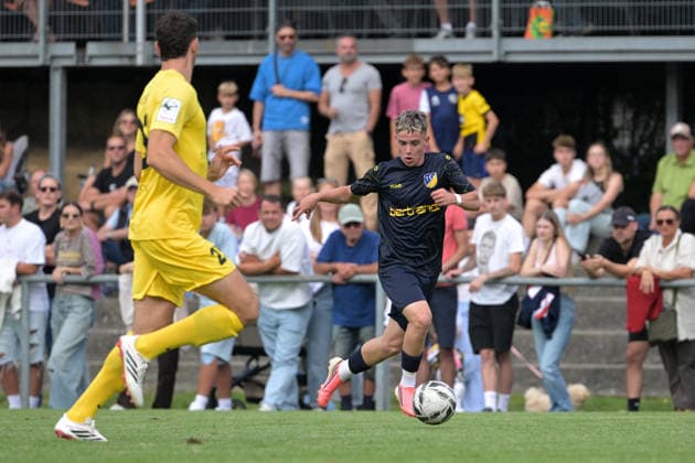 Tino Dannecker, TSV Ehningen, 7 a.m., with the ball: TSV Ehningen vs. SG Sonnenhof Grossaspach, soccer, DB Regio wfv Cup Round of 16, 2026–2027 season, September 2, 2026, TSV Ehningen vs. SG Sonnenhof Grossaspach, soccer, DB Regio wfv Cup Round of 16, 2026–2027 season, September 2, 2026, Ehningen Copyright: xEibner-Pressefotox EP_TBR