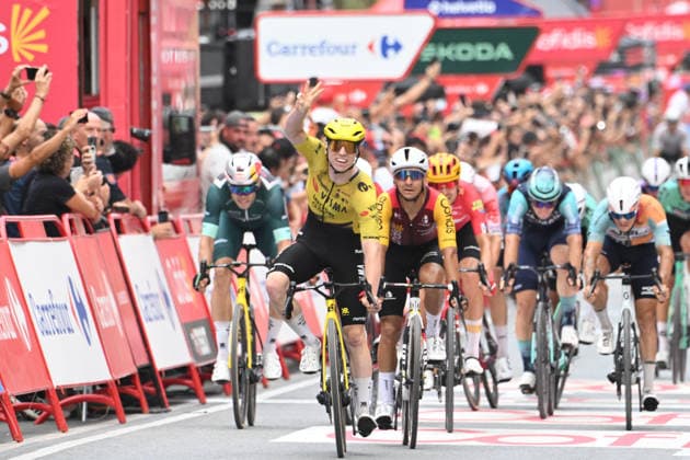 02-09-2026 Vuelta A Espana; Tappa 11 Cartagena - Lorca; 2026, Visma - Lease A Bike; 2026, Cofidis; Brennan, James Matthew; Coquard, Bryan; Lorca; 