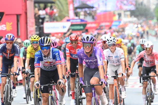 02-09-2026 Vuelta A Espana; Tappa 11 Cartagena - Lorca; 2026, Red Bull - Bora Hansgrohe; 2026, Jayco Aula; Roglic, Primoz; Bouwman, Koen; Lorca; 