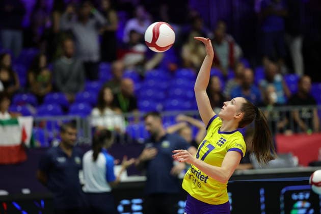 BRNO, CZECH REPUBLIC 20260902 Sweden s Anna Haak warms up ahead of the quarterfinal match in the Women s European Volleyball Championship between Italy and Sweden in Brno, Czech Republic BRNO CZECH REPUBLIC x9200x  Copyright: xAdamxIhse TTx VOLLEYBOLL-EM 2026 ITALIEN-SVERIGE