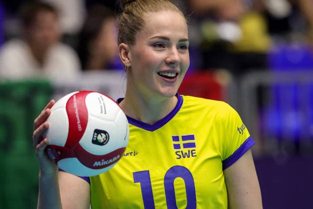 BRNO, CZECH REPUBLIC 20260902 Sweden s Isabelle Haak warms up ahead of the quarterfinal match in the Women s European Volleyball Championship between Italy and Sweden in Brno, Czech Republic BRNO CZECH REPUBLIC x9200x  Copyright: xAdamxIhse TTx VOLLEYBOLL-EM 2026 ITALIEN-SVERIGE