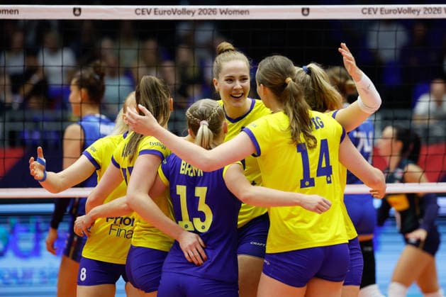 September 2, 2026: Isabelle Haak of Sweden celebrates with her teammates during the CEV EuroVolley 2026 quarterfinal between Italy and Sweden on September 2, 2026 in Brno. Photo by Pavel Lebeda. BILDBYRAN COP 18 XY0127 volleyball CEV EuroVolley 2026 European Volleyball Championship quarterfinal quarterfinals Italy Sweden women s volleyball celebration  Copyright: PavelxLebeda BB260902BB354