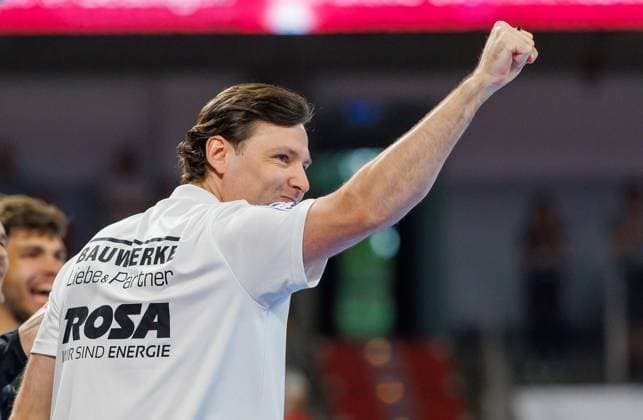 September 2, 2026 Handball 1st Bundesliga OPEL HBL 2026–2027 Season, Matchday 2: HC Erlangen (Nuremberg Metropolitan Region) vs. HCE TSV Hannover Burgdorf, Die Recken Women’s Team, xdaxmax, Johannes Sellin (Coach, HC Erlangen), HCE, clenches fists is happy, joy, cheering, jubilation