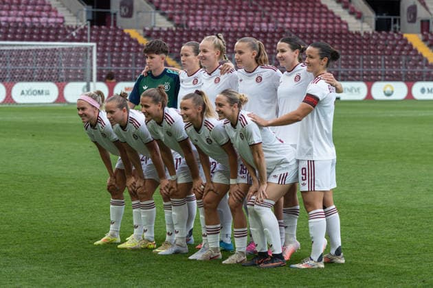GENEVA, SWITZERLAND - SEPTEMBER 2 : AC Sparta Praha s official team picture during the UEFA Women s Champions League between Servette FC Chênois Féminin and AC Sparta Praha at Stade de Genève in Geneva, Switzerland. Copyright: xCarlaxBoticax xSPPx Sportspressphoto_SPR222184