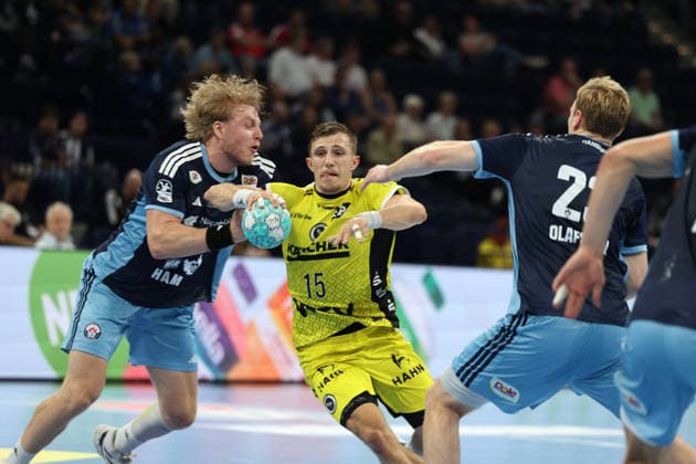 Handball I Men I 2026–2027 Season I Bundesliga I Matchday 2 I Handball Club Hamburg vs. TVB Stuttgart I September 2, 2026 Martin Hovde 81, Handball Club Hamburg Simone Mengon 15, TVB Stuttgart Einar Thorsteinn Olafsson 23, Handball Club Hamburg, Hamburg Barclaycard Arena, Hamburg, Germany Copyright: xLobeca RalfxHomburgx