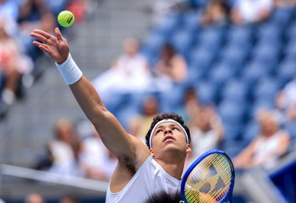 US Open tennis tournament - Day 4 Ben Shelton of USA in action against Hubert Hurkacz of Poland during the Men s Singles second round match of the US Open Tennis Championships in Flushing Meadows, New York, USA, 02 September 2026. FLUSHING MEADOWS NEW YORK United States  Copyright: xCRISTOBALxHERRERA-ULASHKEVICHx
