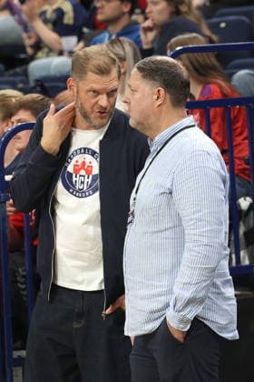 Handball, Opel Handball Bundesliga 2026–2027, Handball Sport Verein Hamburg vs. TVB Stuttgart, Sports Director Johannes Bitter (Hamburg), Philipp J. Müller, Partner and Member of the Supervisory Board, Barclays Arena Hamburg