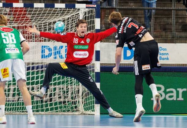 02.09.2026 - Handball - 1. Bundesliga OPEL HBL - Saison 2026 2027 - 02. Spieltag: HC Erlangen Metropolregion Nürnberg HCE - TSV Hannover-Burgdorf ( Die Recken ) - DaMa - xdaxmax - Simon Gade (16, TSV Hannover-Burgdorf ) Yannik Bialowas (7, HC Erlangen HCE ) *** September 2, 2026 Handball 1st Bundesliga OPEL HBL 2026–2027 Season, Matchday 2: HC Erlangen (Nuremberg Metropolitan Region) HCE vs. TSV Hannover Burgdorf, Die Recken Women s Team, xdaxmax, Simon Gade 16, TSV Hannover Burgdorf Yannik Bialowas 7, HC Erlangen HCE