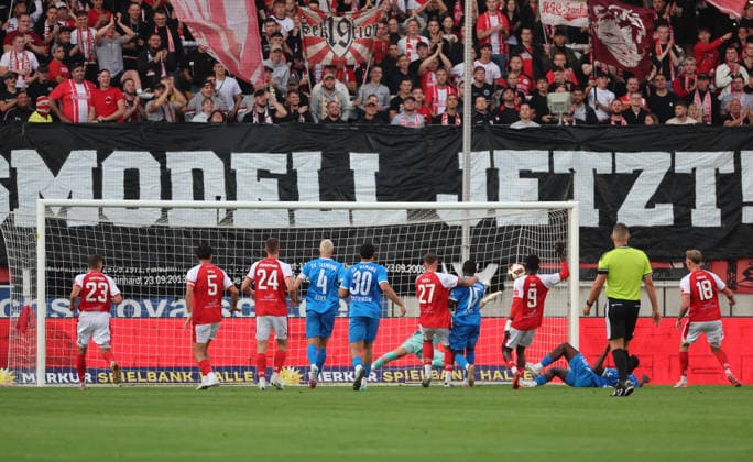 September 2, 2026 Halle, Saale, Saxony-Anhalt Sports Soccer Hallescher FC Halle (HFC) Northeast Regional League (4th Division) Men s Season 2026–2027 Matchday 6 Hallescher FC vs. SV Tasmania Berlin Luca Bendel (HFC U19 goalkeeper) save