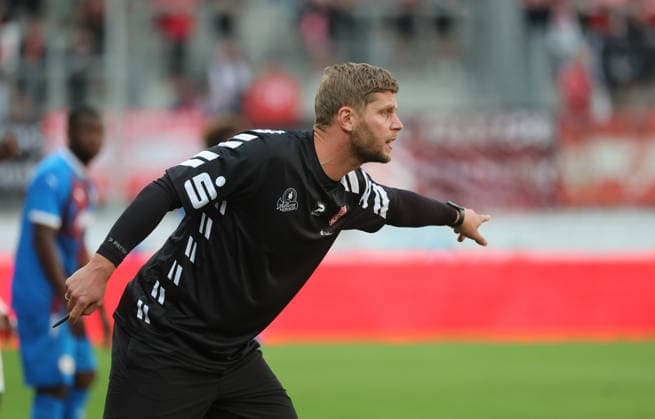 September 2, 2026 Halle, Saale, Saxony-Anhalt Sports Soccer Hallescher FC Halle (HFC) Northeast Regional League (4th Division) Men s Season 2026–2027 Matchday 6 Hallescher FC vs. SV Tasmania Berlin Robert Schröder, Coach of Hallescher FC