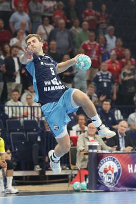 Handball, Opel Handball Bundesliga 2026–2027, Handball Sport Verein Hamburg vs. TVB Stuttgart, Oliver Norlyk, Hamburg, successful shot, Barclays Arena Hamburg