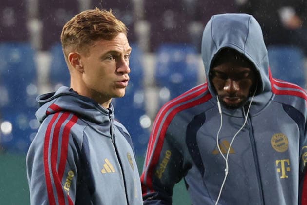 September 2, 2026, xrekx, Soccer, DFB Cup First Round, VfL Osnabrück vs. FC Bayern Munich, Pre-game field inspection, Joshua Kimmich (FC Bayern Munich), Alphonso Davies (FC Bayern Munich), Osnabrück