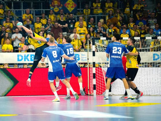 September 2, 2026, xwppx, Opel HBL Handball, Rhein-Neckar Löwen vs. VfL Gummersbach; from left: Robert Timmermeister, Rhein-Neckar Löwen Mannheim