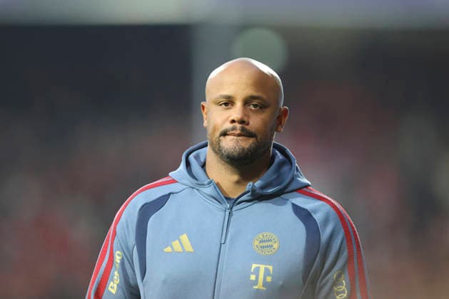 Coach Vincent Kompany of FC Bayern Munich looks on during the DFB Cup match between VfL Osnabrück and FC Bayern Munich at Bremer Brücke on September 2, 2026, in Osnabrück, Germany. Photo by Oliver Kaelke, DeFodi Images. Coach Vincent Kompany of FC Bayern Munich looks on during the DFB Cup match between VfL Osnabrück and FC Bayern Munich at Bremer Brücke on September 2, 2026 in Osnabrück, Germany Photo by Oliver Kaelke DeFodi Images Photo by Oliver Kaelke DeFodi Images