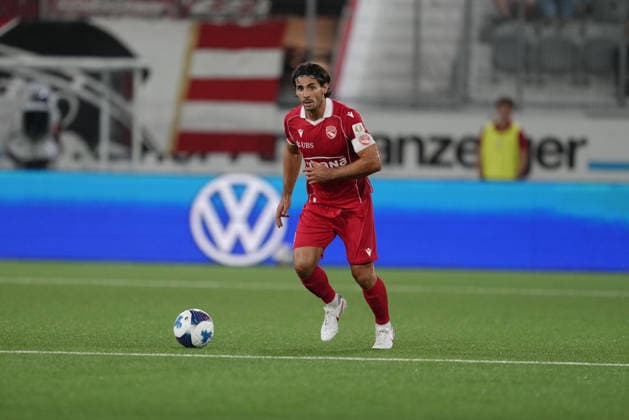 Thun, Switzerland - September 02: Jan Bamert (19 THU) during the Brack Super League match between FC Thun and FC Lausanne at VISANA STADION on September 02, 2026 in Thun, Switzerland. Copyright: xKjetilxWaberx xSPPx Sportspressphoto_SPR222222