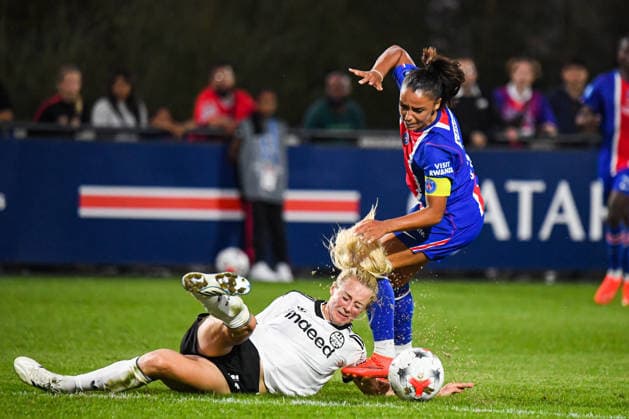 FOOTBALL : PSG vs Eintracht Francfort - UEFA Women™s Champions League - 02 09 2026 Sakina Karchaoui (PSG) Sara Doorsoun (Eintracht Francfort) PoissyFrance  Copyright: xBaptistexAutissierx