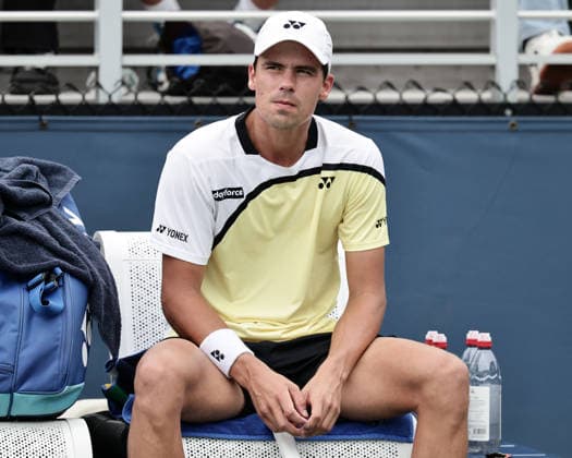 Daniel Altmaier (GER) is sitting in a chair during a break in play and appears to be injured, US Open Championships, Billie Jean King National Tennis Center, Flushing Meadows, New York, USA Copyright: xJuergenxHasenkopfx