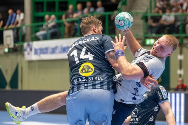 Showdown between Gerdas Barbarskas Bergischer HC 06, 14 and Emil Bergholt s SG Flensburg Handewitt, 14 Bergischer HC vs. SG Flensburg Handewitt, Handball, Opel HBL, Matchday 2, 2026–2027 Season, September 2, 2026 Bergischer HC vs. SG Flensburg Handewitt, Handball, Opel HBL, Matchday 2, 2026–2027 Season, September 2, 2026 Wuppertal Copyright: xEibner-Pressefoto ThomasxHaeslerx EP_THR