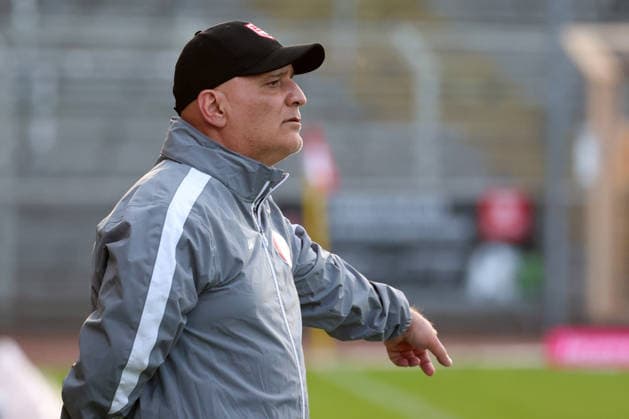 Coach Volkan Uluc, SI Soccer Regionalliga West, Matchday 6, Sportfreunde Siegen vs. SC Paderborn 07 U21, on September 2, 2026, in Siegen, Germany