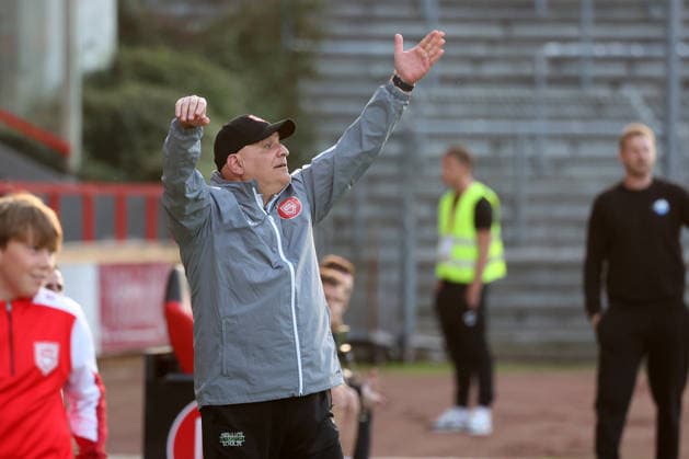 Coach Volkan Uluc, SI Soccer Regionalliga West, Matchday 6, Sportfreunde Siegen vs. SC Paderborn 07 U21, on September 2, 2026, in Siegen, Germany