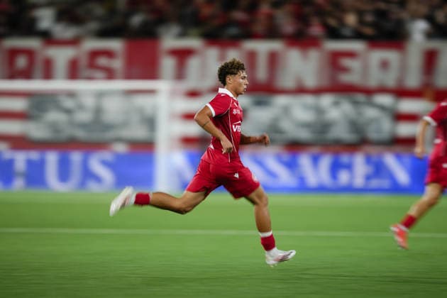 Thun, Switzerland - September 02: Simon Lengen (80 THU) during the Brack Super League match between FC Thun and FC Lausanne at VISANA STADION on September 02, 2026 in Thun, Switzerland. Copyright: xKjetilxWaberx xSPPx Sportspressphoto_SPR222349
