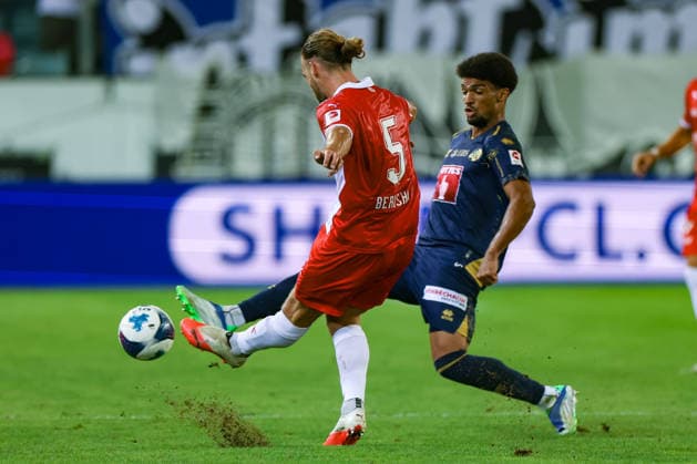 September 2, 2026, Soccer, Brack Super League 2026–27, Round 6, FC Lucerne vs. FC Vaduz, Thermoplan Arena, Lucerne, Switzerland. Liridon Berisha (5), FC Vaduz, left, in a tackle with Tyron Owusu (24), FC Lucerne. Photo by Urs Ottiger