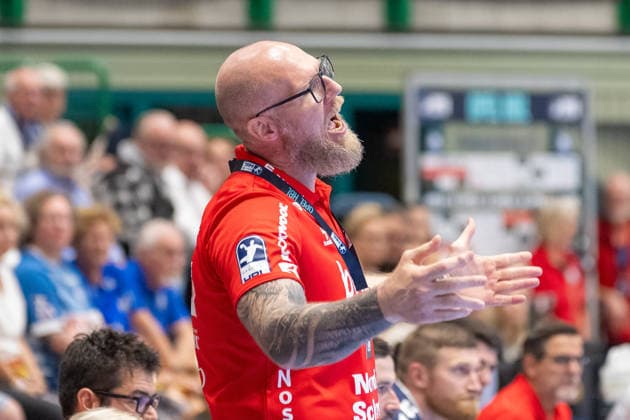 Ales Pajovic of SG Flensburg Handewitt, coach, disagrees with the decision. Bergischer HC vs. SG Flensburg Handewitt, Handball, Opel HBL, Matchday 2, 2026–2027 Season, September 2, 2026 Bergischer HC vs. SG Flensburg Handewitt, Handball, Opel HBL, Matchday 2, 2026–2027 Season, September 2, 2026 Wuppertal Copyright: xEibner-Pressefoto ThomasxHaeslerx EP_THR