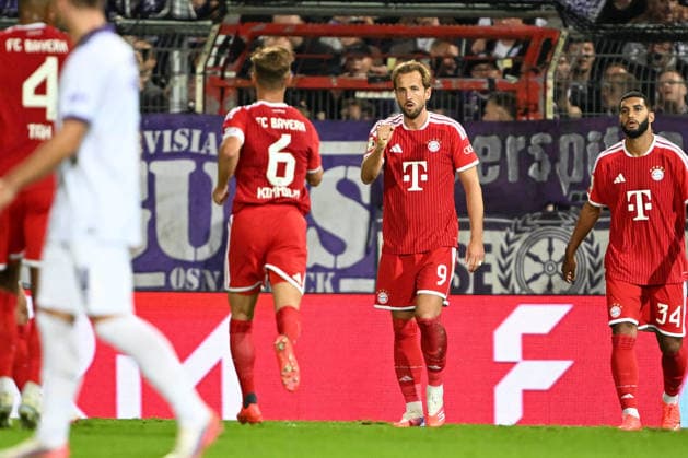 DFB Cup 26-27: VfL Osnabrück vs. FC Bayern Munich on September 2, 2026, at the Bremer Brücke in Osnabrück—cheers, goal celebrations, Goal scorers, goal scorer Harry Kane; Bayern Munich celebrates after his goal to make it 1–1 with Joshua Kimmich; Bayern Munich MT