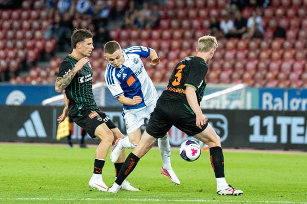 Soccer, Switzerland Brack Super League, Matchday 6: Grasshopper Club Zurich vs. FC St. Gallen 1879, Wednesday, September 2, 2026 Letzigrund Stadium, Zurich Hugo Vandermersch 28, FC St. Gallen, Samuel Krasniqi 17, Grasshopper Club Zurich, Colin Kleine Bekel 3, FC St. Gallen Copyright: xValentinxDomgjonix