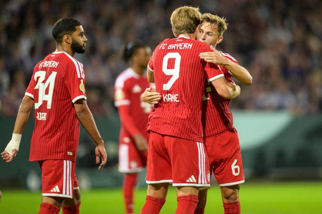 Soccer, DFB Cup, 20260902, VfL Osnabrück vs. FC Bayern Munich. Pictured: Goal 1. Goal celebration, from left: Goal scorer Harry KANE (Bayern), 9; Joshua KIMMICH (Bayern), 6; Osnabrück; Osnatel Arena; Lower Saxony; Germany Copyright: Passion2Press MarkusxFischerx