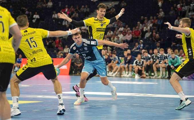 Photo: Nicolaj Jorgensen (Hamburg) takes a shot against Philipp Meyer (Stuttgart) – Men s Handball 1st Bundesliga, Matchday 2, Wed, Sep 2, 2026 – Handball 1st League: HCH Hamburg vs. TVB Stuttgart 34–34