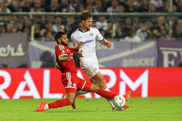 Ismael Saibari of FC Bayern Munich and Robin Fabinski of VfL Osnabrück go head-to-head during the DFB Cup match between VfL Osnabrück and FC Bayern Munich at Bremer Brücke on September 2, 2026, in Osnabrück, Germany. Photo by Oliver Kaelke, DeFodi Images. Ismael Saibari of FC Bayern Munich and Robin Fabinski of VfL Osnabrück battle for the ball during the DFB Cup match between VfL Osnabrück and FC Bayern Munich at Bremer Brücke on September 2, 2026 in Osnabrück, Germany Photo by Oliver Kaelke, DeFodi Images Photo by Oliver Kaelke, DeFodi Images