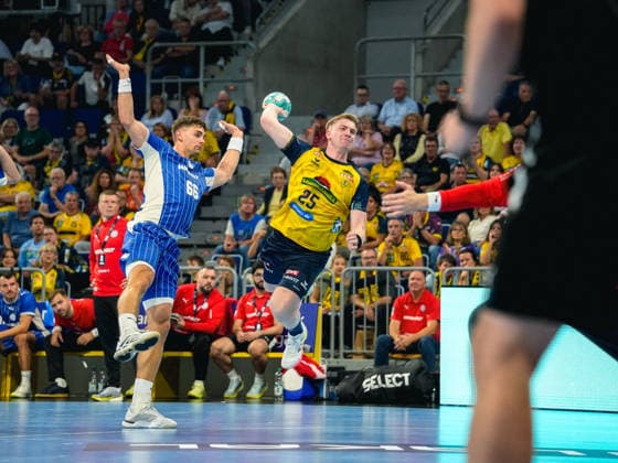 September 2, 2026, xwppx, Opel HBL Handball, Rhein-Neckar Löwen vs. VfL Gummersbach; from left: ätepán Zeman (VfL Gummersbach), Haukur Thrastarson (Rhein-Neckar Löwen Mannheim)