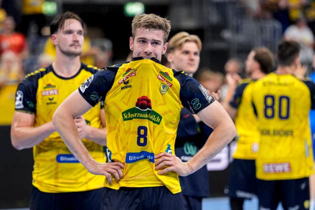 Tim Nothdurft (RNL, 8), a player for the Rhein Neckar Löwen, disappointed by the loss; disappointment after the final whistle; highlight; loser; lost; frustration; disappointed; pessimistic; September 2, 2026, Mannheim, Germany, handball, Bundesliga, Rhein-Neckar Löwen vs. VfL Gummersbach xozx