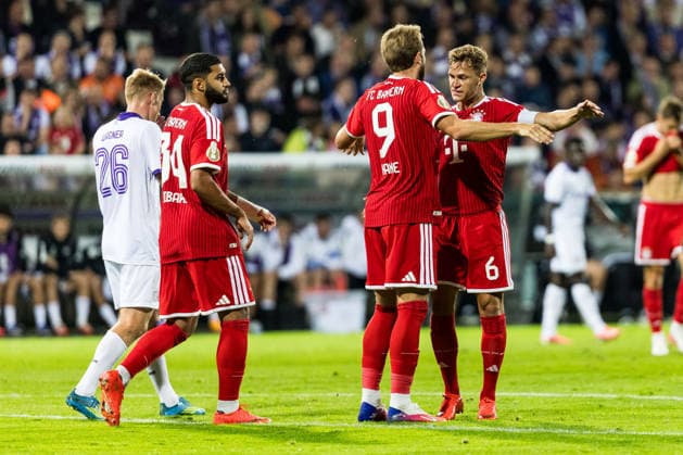 OSNABRUECK, GERMANY - SEPTEMBER 02: Harry Kane (FC Bayern Muenchen, 9) celebrates scoring the 1:1 goal with Joshua Kimmich (FC Bayern Muenchen, 6) during the DFB Pokal match between VfL Osnabrueck vs. FC Bayern Muenchen at Bremer Bruecke on matchday 1 of the DFB Pokal on September 02, 2026 in Osnabrueck, Germany. DFB REGULATIONS PROHIBIT ANY USE OF PHOTOGRAPHS AS IMAGE SEQUENCES AND OR QUASI-VIDEO. Lower Saxony Germany Copyright: xSteffiexWunderlx
