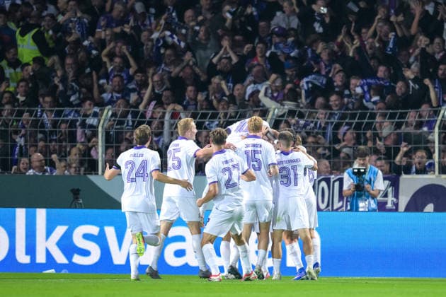 Soccer, DFB Cup, 20260902, VfL Osnabrück vs. FC Bayern Munich. Pictured: Goal 1-0, goal celebration, Osnabrück, Osnatel Arena, Lower Saxony, Germany Copyright: Passion2Press MarkusxFischerx