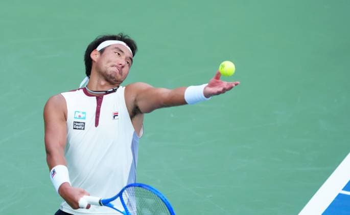 Yunchaokete Bu in first round action 2026 US Open, Day Four, USTA Billie Jean King National Tennis Center, New York, USA - 02 Sep 2026New York USTA Billie Jean King National T New York (NY) United States of America EDITORIAL USE ONLY No use with unauthorised audio, video, data, fixture lists, club league logos or live services. Online in-match use limited to 120 images, no video emulation. No use in betting, games or single club league player publications.  Copyright: xJavierxGarcia Shutterstockx 17124553bo