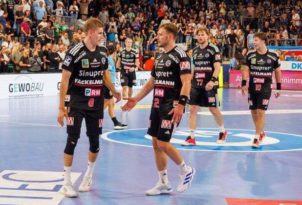 September 2, 2026 Handball 1st Bundesliga OPEL HBL 2026–2027 Season, Matchday 2: HC Erlangen (Nuremberg Metropolitan Region) HCE vs. TSV Hannover Burgdorf, Die Recken Women s Team, xdaxmax, Sander, Andreassen, Overjordet 8, HC Erlangen HCE Frieder Bandlow 2, HC Erlangen HCE and the team are disappointed; disappointment after the game