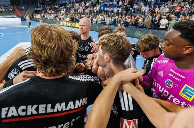 September 2, 2026 Handball 1st Bundesliga OPEL HBL 2026–2027 Season, Matchday 2: HC Erlangen, Nuremberg Metropolitan Region, HCE, TSV Hannover Burgdorf, Die Recken, DaMa, xdaxmax; HCE players clench their fists after the game