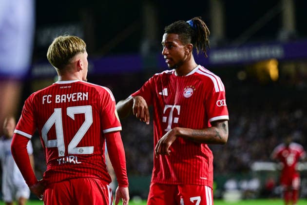 September 2, 2026, Soccer, DFB Cup, VfL Osnabrück vs. FC Bayern Munich, Lennart Karl (FC Bayern Munich) and Michael Olise (FC Bayern Munich) talk xRHR PHOTO DEx Copyright: TeresaxKroeger RHR-FOTOx RHR-FOTO DE