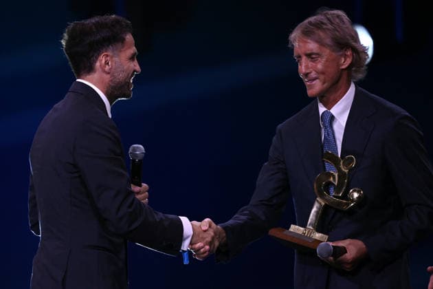 Mg Milano 02 09 2026 - Gran Gala™ del Calcio Aic 2026 foto Matteo Gribaudi Image nella foto: Roberto Mancini-Cesc Fabregas 