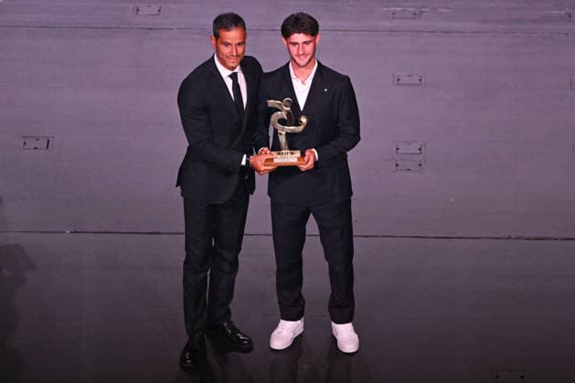 IPA88042432 - Mattia Liberali of Calcio 1907 is seen on stage during the AIC Gran Gala del Calcio on September 2, 2026, at La Scala theater in Milan, Italy  Copyright: xTizianoxBallabio IPAxSportx xx 88042432