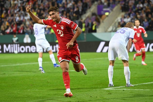 Tom BISCHOF M celebrates after scoring the goal that made it 1–2; celebration, cheering, joy, cheers, soccer, DFB Cup, 1st round, VfL Osnabrück vs. FC Bayern Munich on September 2, 2026, at the Stadion an der Bremer Brücke in Osnabrück, Germany. DFL and DFB regulations prohibit any use of photographs as image sequences and or quasi-video.