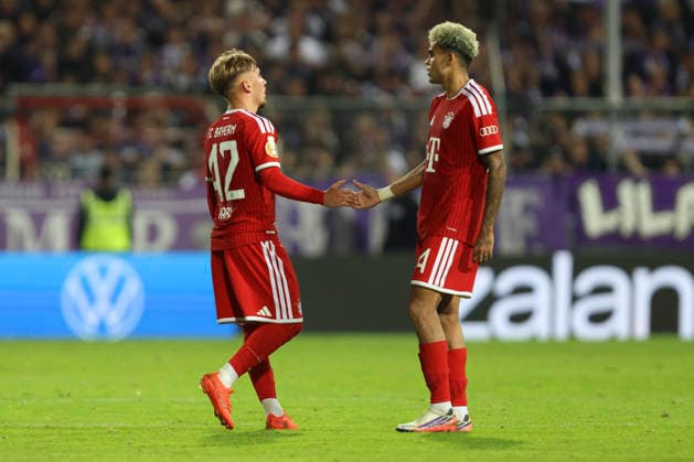 Lennart Karl of FC Bayern Munich and Luis Diaz of FC Bayern Munich celebrate after the 1-4 victory during the DFB Cup match between VfL Osnabrück and FC Bayern Munich, Bremer Bridge on September 2, 2026, in Osnabrück, Germany. Photo by Oliver Kaelke, DeFodi Images. Lennart Karl of FC Bayern Munich and Luis Diaz of FC Bayern Munich celebrate after winning during the DFB Cup match between VfL Osnabrück and FC Bayern Munich at Bremer Brücke on September 2, 2026 in Osnabrück, Germany. Photo by Oliver Kaelke, DeFodi Images. Photo by Oliver Kaelke, DeFodi Images.