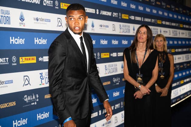 IPA88043458 - Manuel Akanji - AIC 2026 Grand Soccer Gala, at the Teatro alla Scala in Milan, Italy, on September 2, 2026.  Copyright: xRiccardoxSpadettoxDexPaulis IPAxSportx xx 88043458