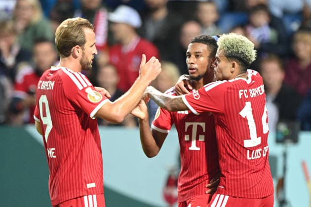 Michael OLISE M celebrates his goal to make it 1–3 with LUIS DIAZ M and Harry KANE M; celebration, cheering, joy, cheers, soccer, DFB Cup, 1st round, VfL Osnabrück vs. FC Bayern Munich 1–4 on September 2, 2026, at the Stadion an der Bremer Brücke in Osnabrück, Germany. DFL and DFB regulations prohibit any use of photographs as image sequences and or quasi-video. Â